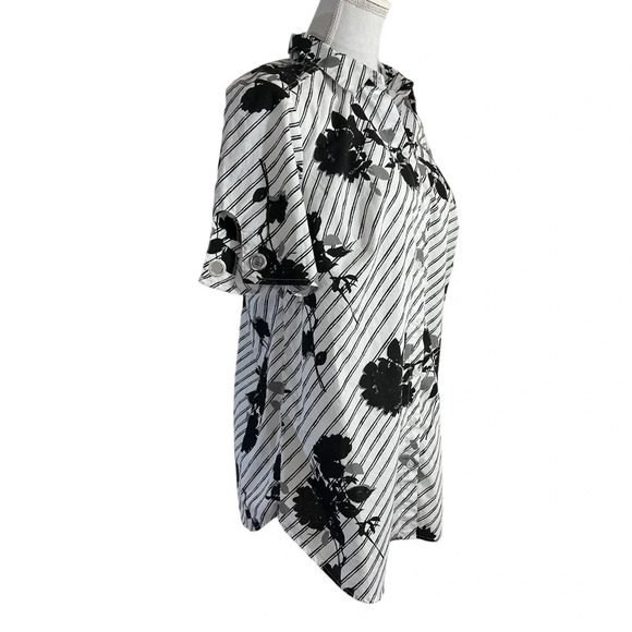 Roamans Button Up Shirt 16W Black White Gray Floral Striped Grommet Accents Top - Picture 4 of 6